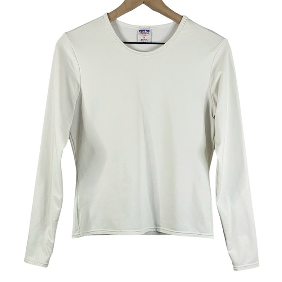 Patagonia Tops - Women's Patagonia Capilene Midweight Crewneck Baselayer in Off White Size Medium